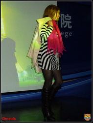 男生日韩服装秀视频网站